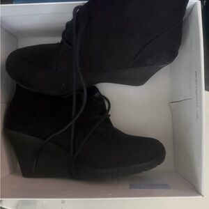 White Mountain Black Ankle Booties